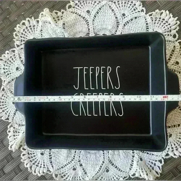 Rae Dunn jeepers creepers black baking / casserole pan 9 x 13 - Picture 3 of 4